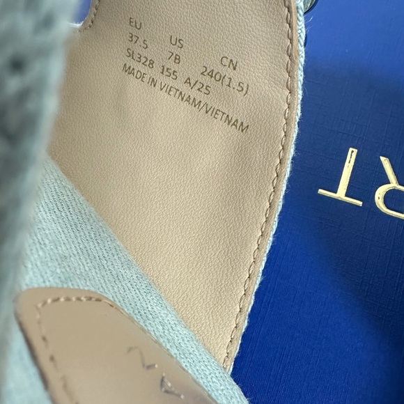 Stuart Weitzman Tomi Pearl Espadrille Slides - Picture 11 of 15